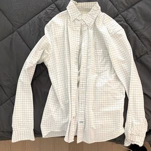 White Oxford shirt with blue accents